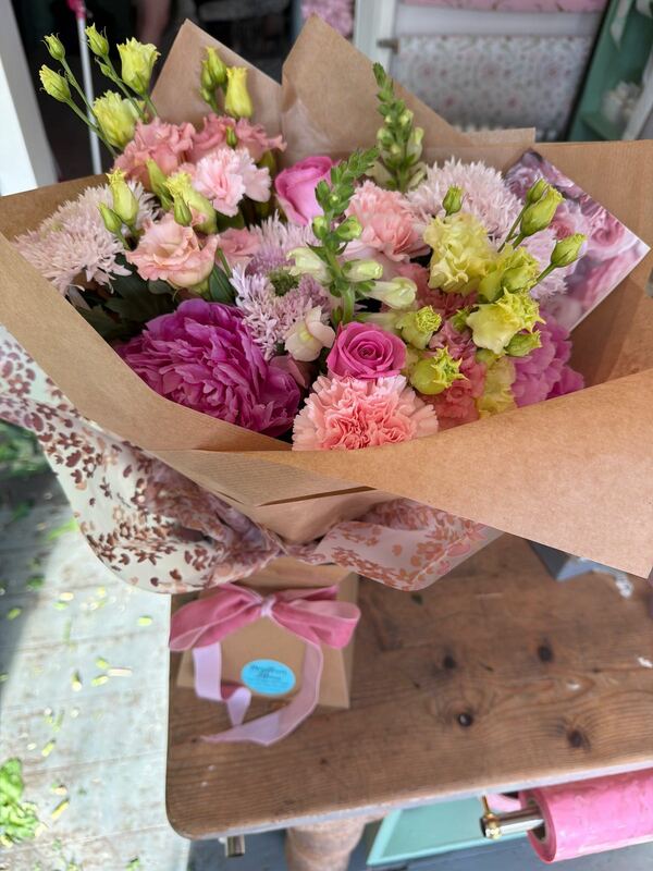 Flowers delivered to customer