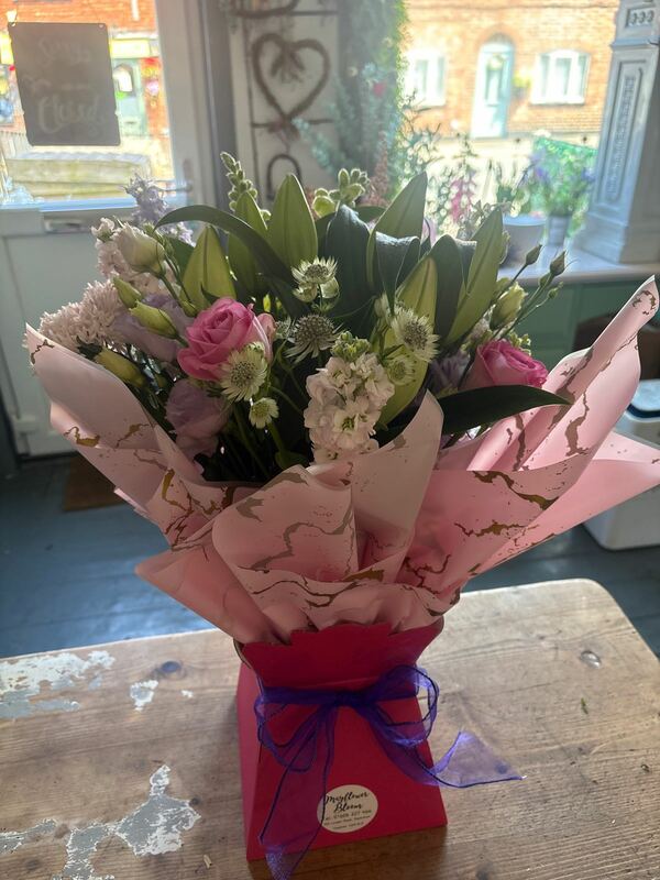 Flowers delivered to customer