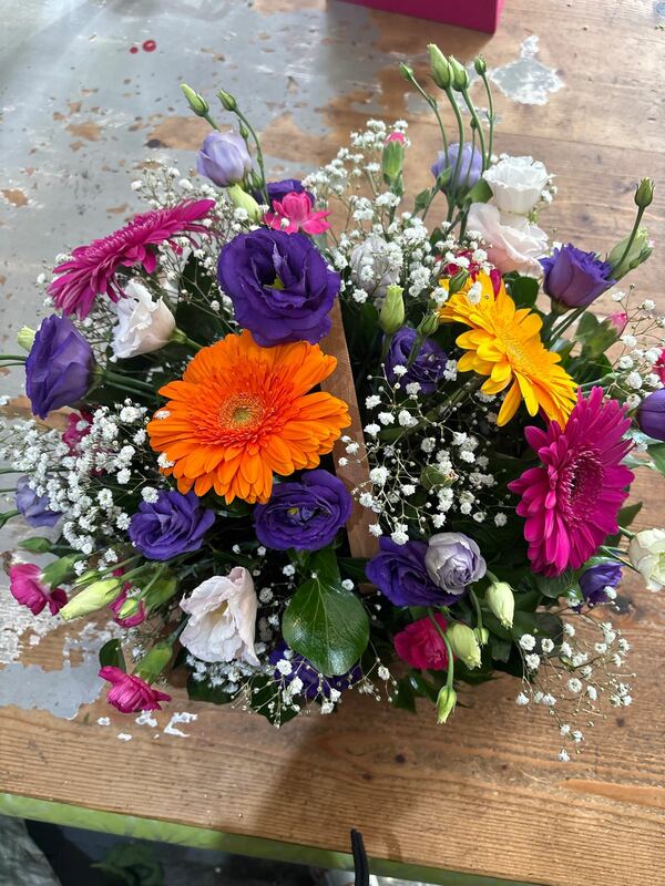 Flowers delivered to customer