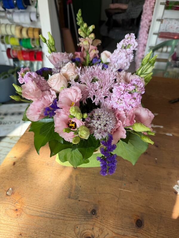 Flowers delivered to customer