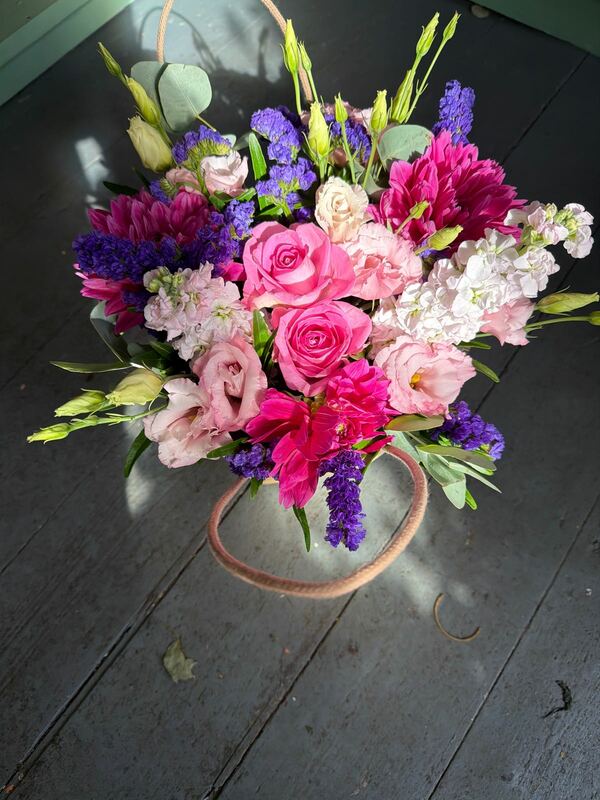 Flowers delivered to customer