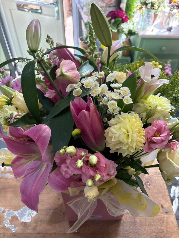 Flowers delivered to customer