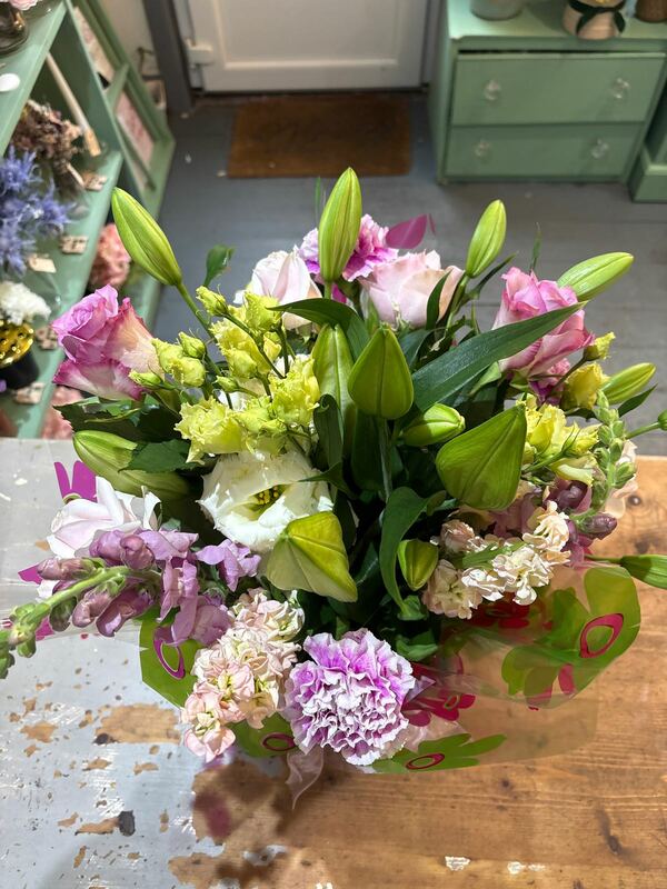 Flowers delivered to customer