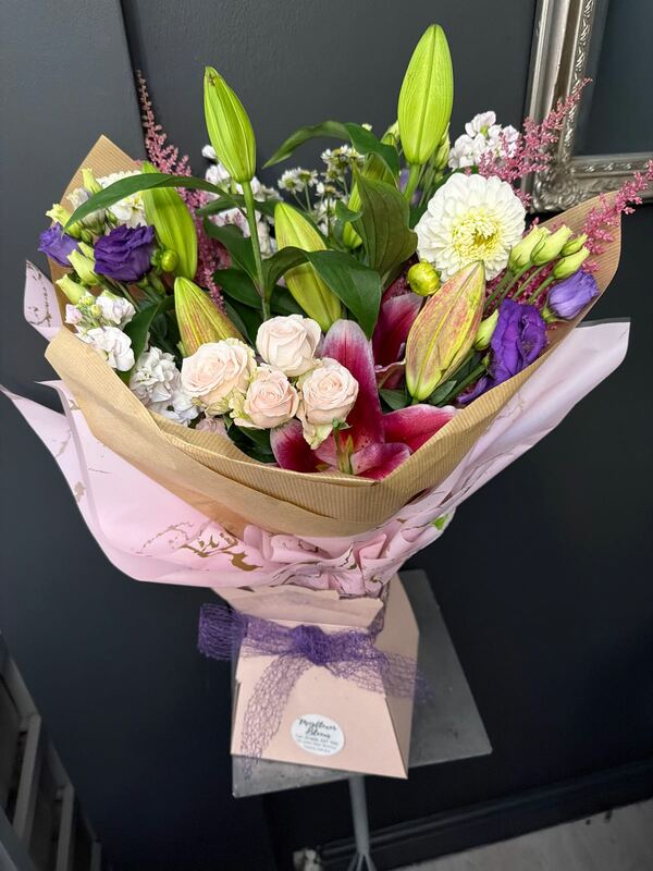 Flowers delivered to customer