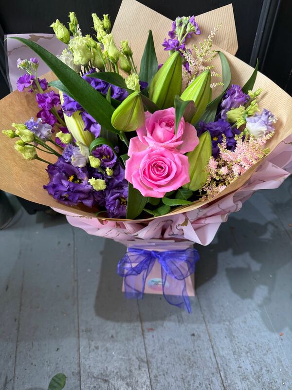 Flowers delivered to customer