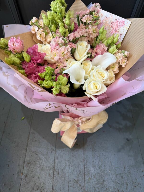 Flowers delivered to customer