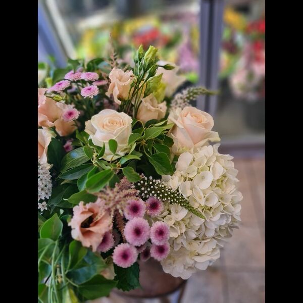 Flowers delivered to customer