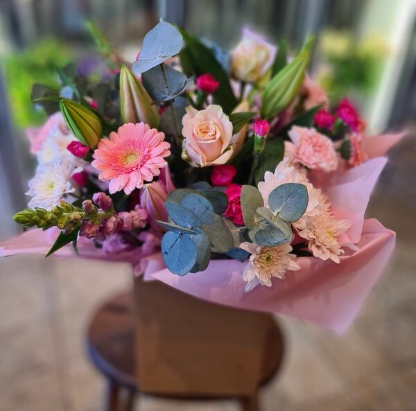 Flowers delivered to customer