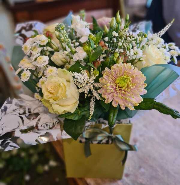 Flowers delivered to customer