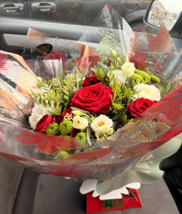 Flowers delivered to customer