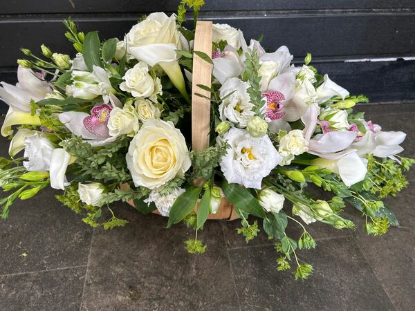 Flowers delivered to customer