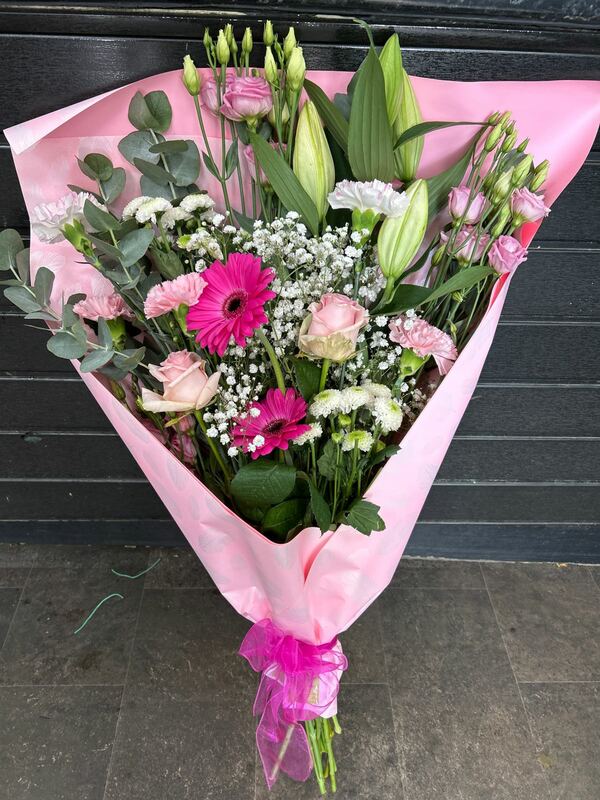 Flowers delivered to customer