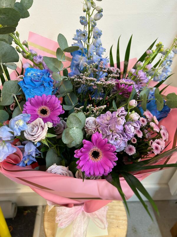 Flowers delivered to customer