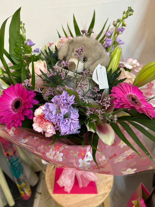 Flowers delivered to customer