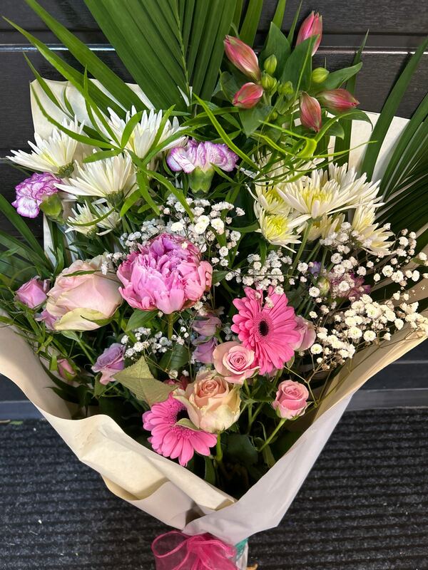 Flowers delivered to customer