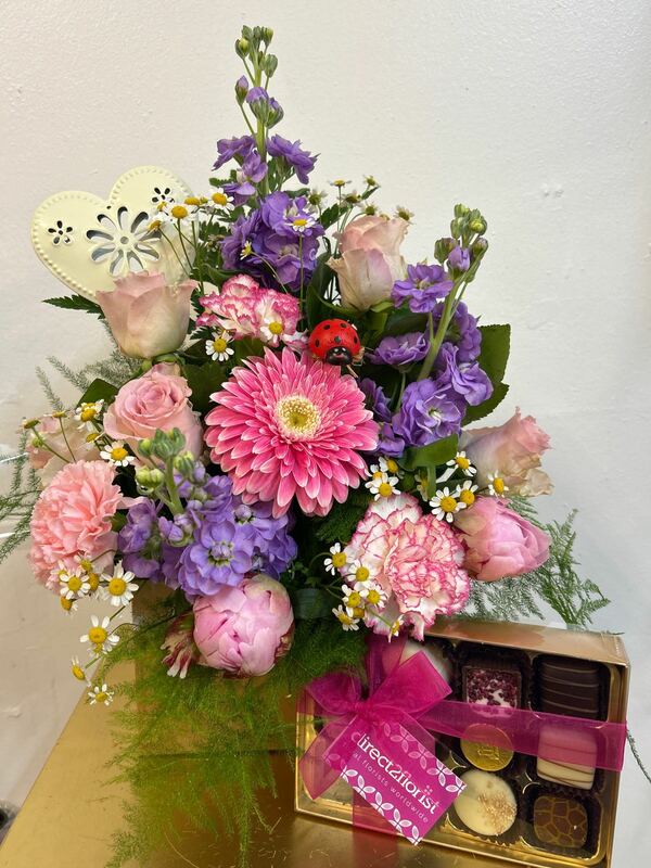 Flowers delivered to customer