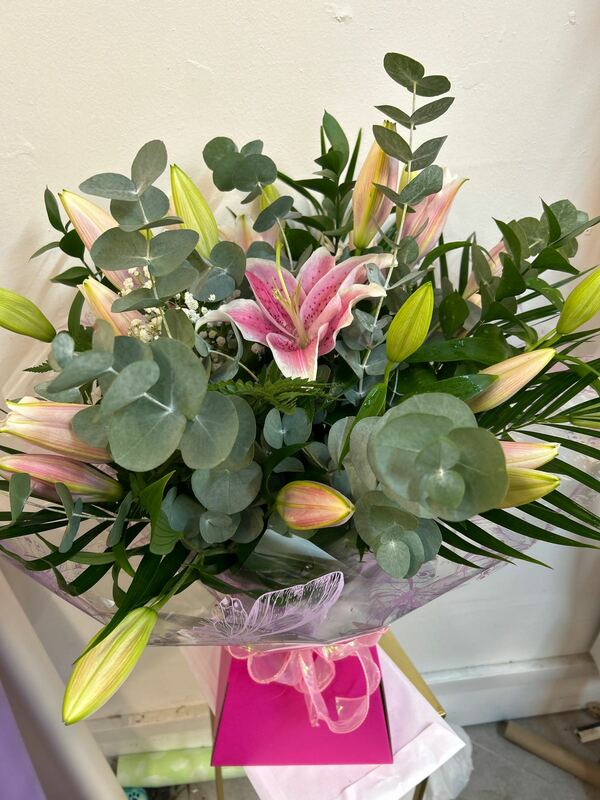 Flowers delivered to customer