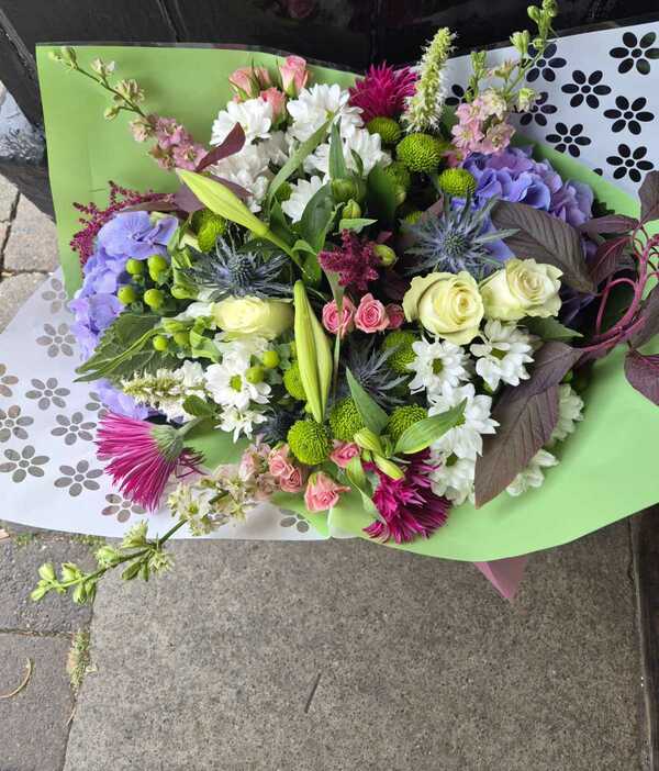 Flowers delivered to customer