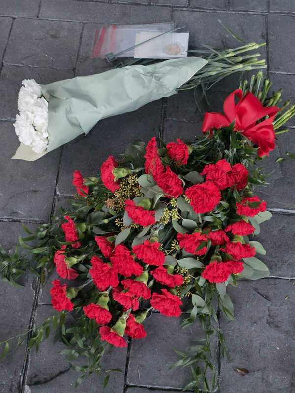 Flowers delivered to customer