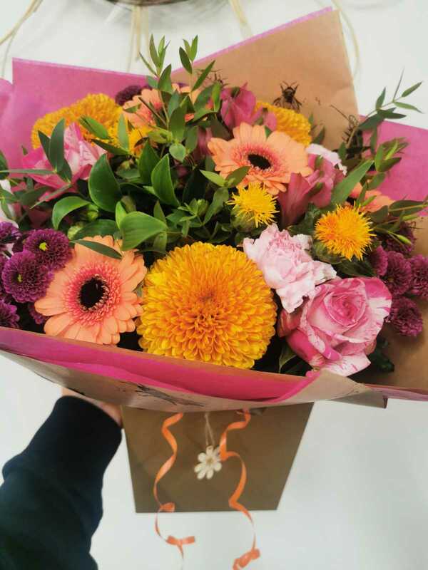Flowers delivered to customer