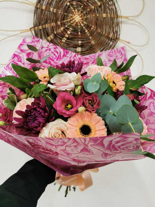 Flowers delivered to customer