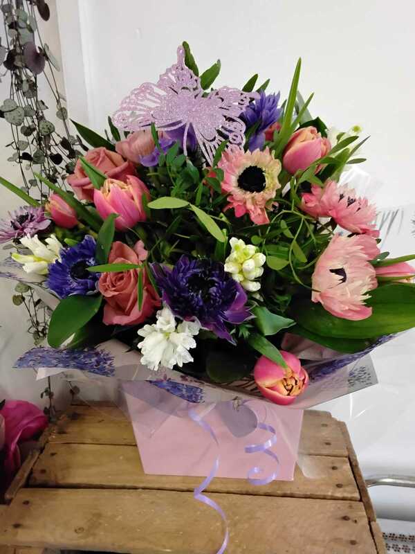 Flowers delivered to customer