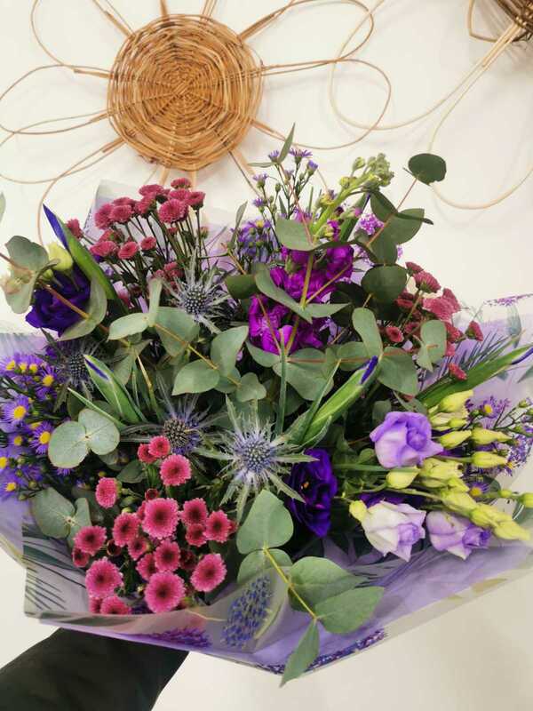 Flowers delivered to customer