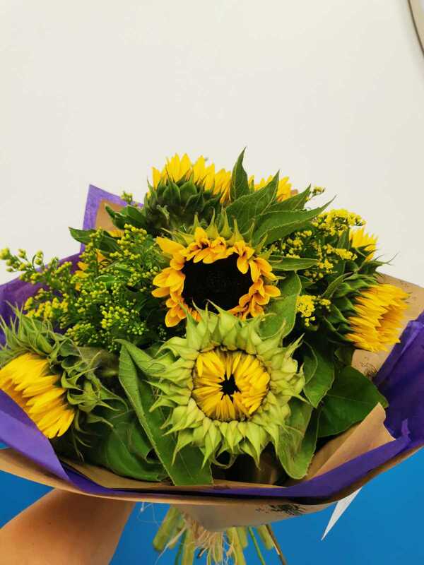 Flowers delivered to customer