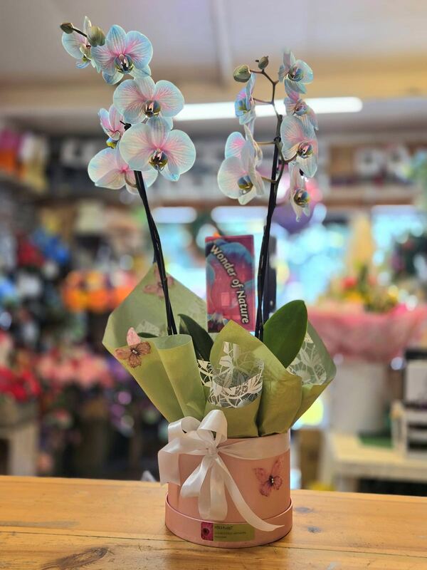 Flowers delivered to customer