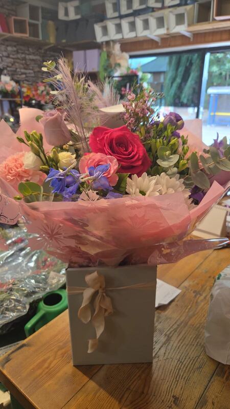 Flowers delivered to customer