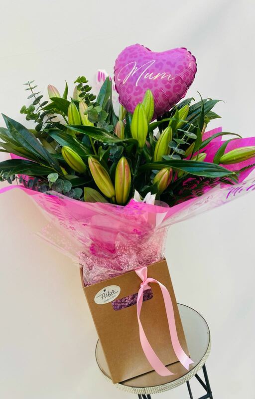 Flowers delivered to customer