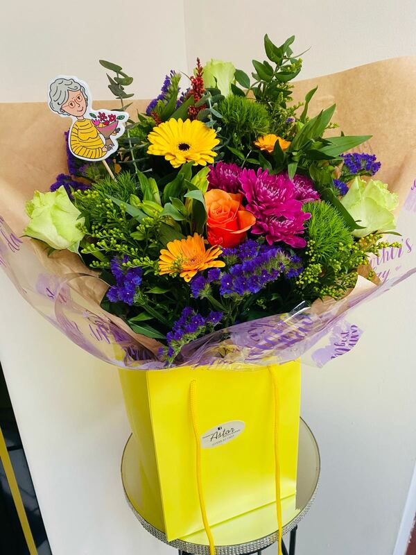 Flowers delivered to customer