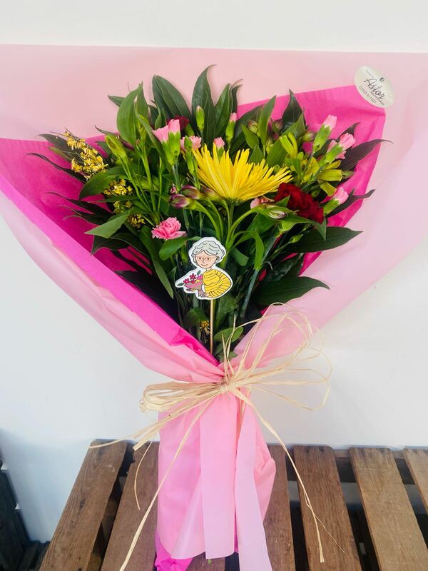 Flowers delivered to customer