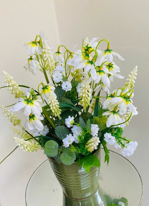 Flowers delivered to customer