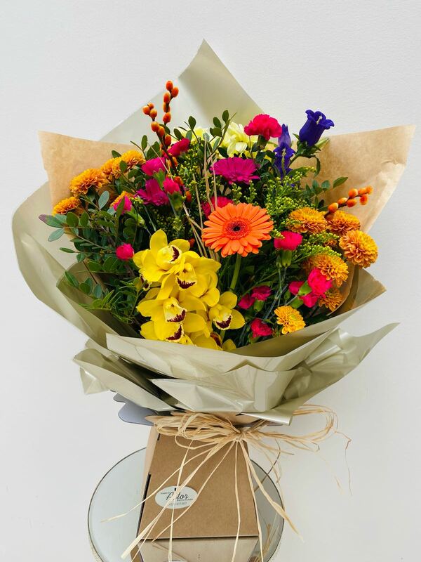 Flowers delivered to customer