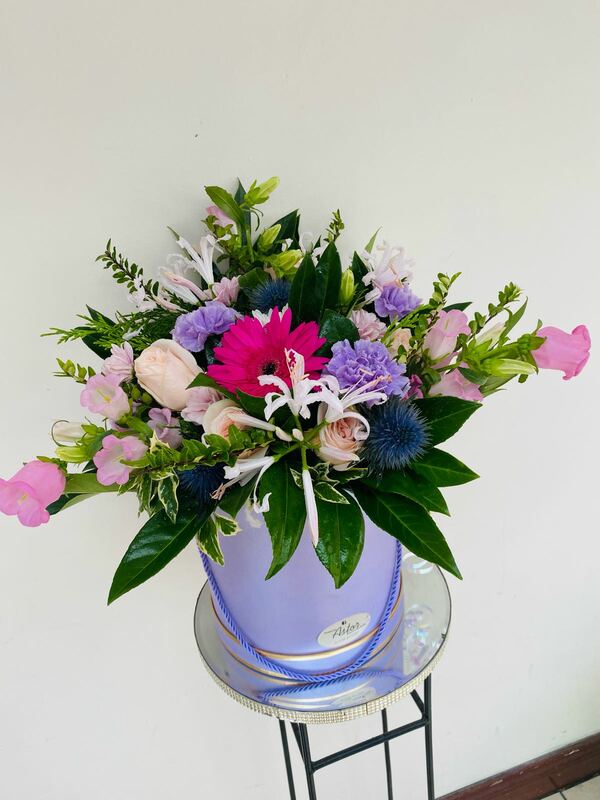 Flowers delivered to customer