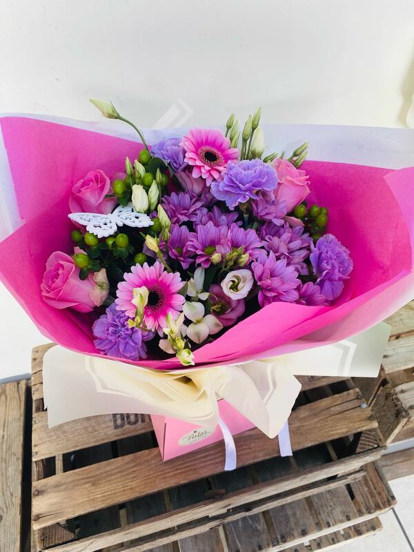 Flowers delivered to customer