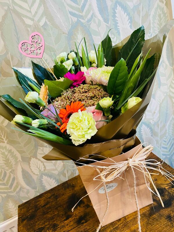 Flowers delivered to customer