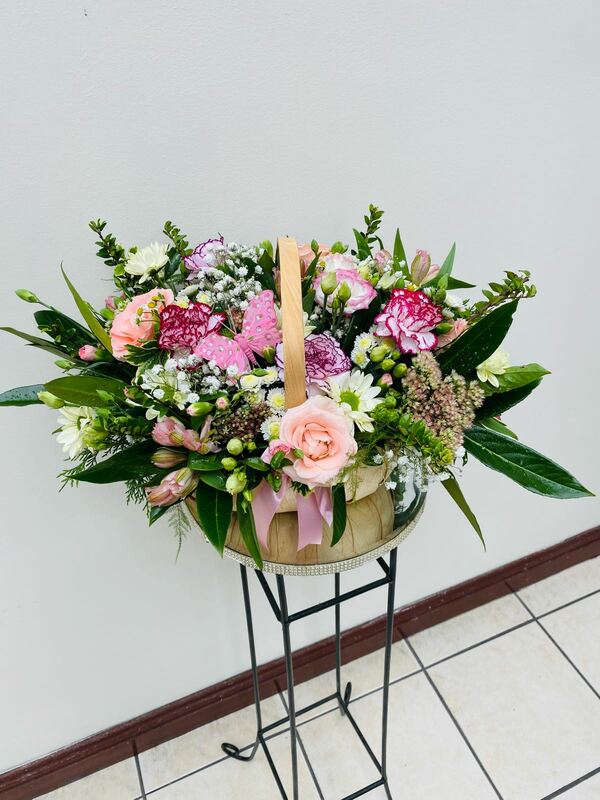 Flowers delivered to customer