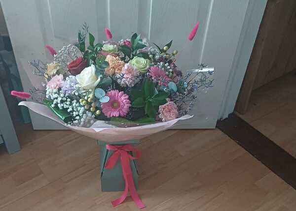Flowers delivered to customer