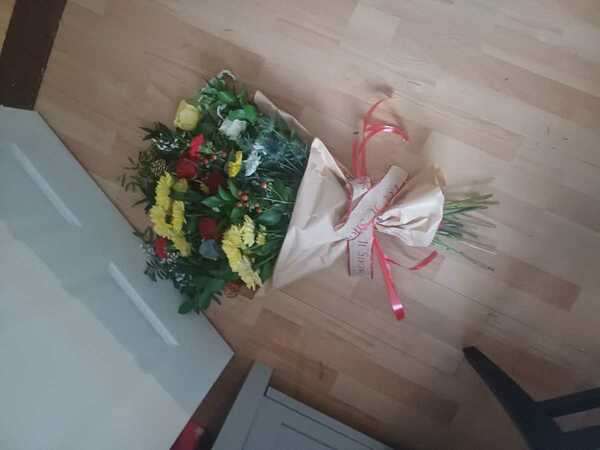 Flowers delivered to customer
