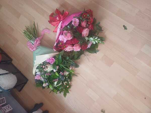 Flowers delivered to customer