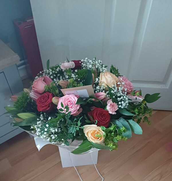 Flowers delivered to customer