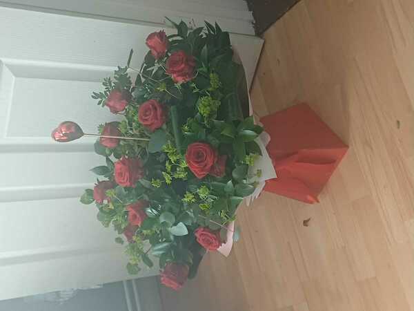 Flowers delivered to customer