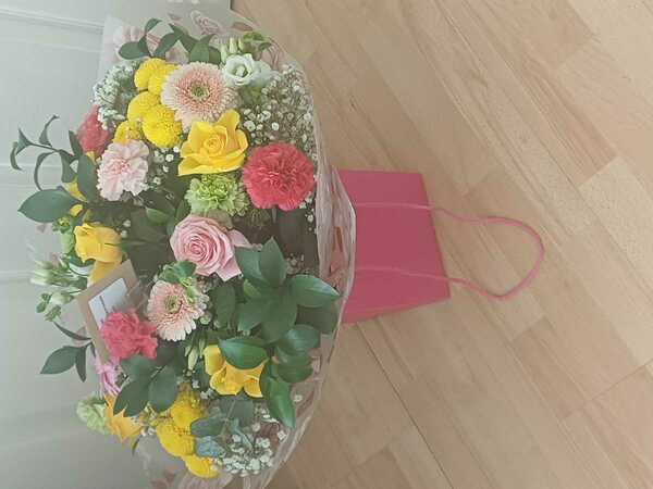 Flowers delivered to customer
