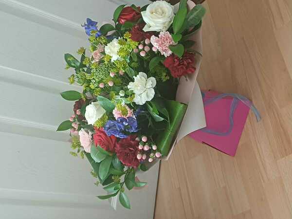 Flowers delivered to customer