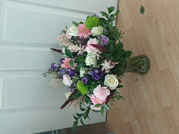 Flowers delivered to customer