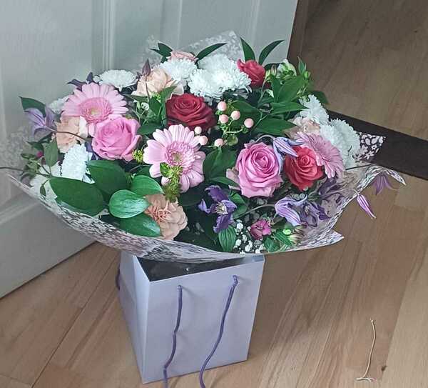 Flowers delivered to customer