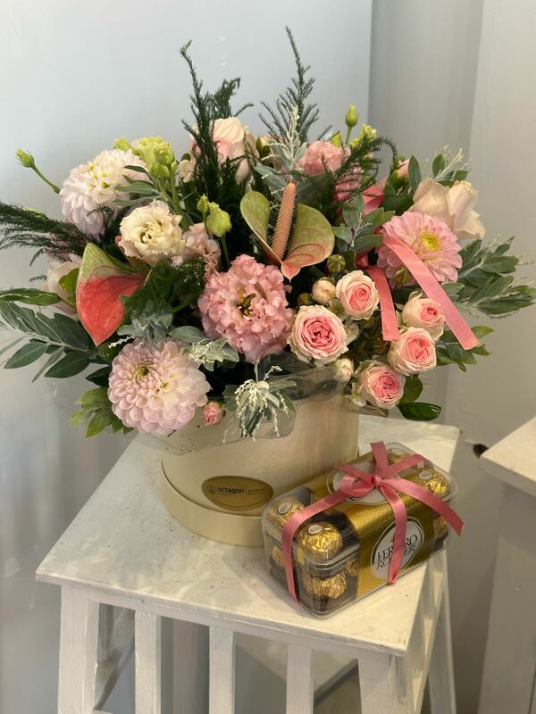 Flowers delivered to customer