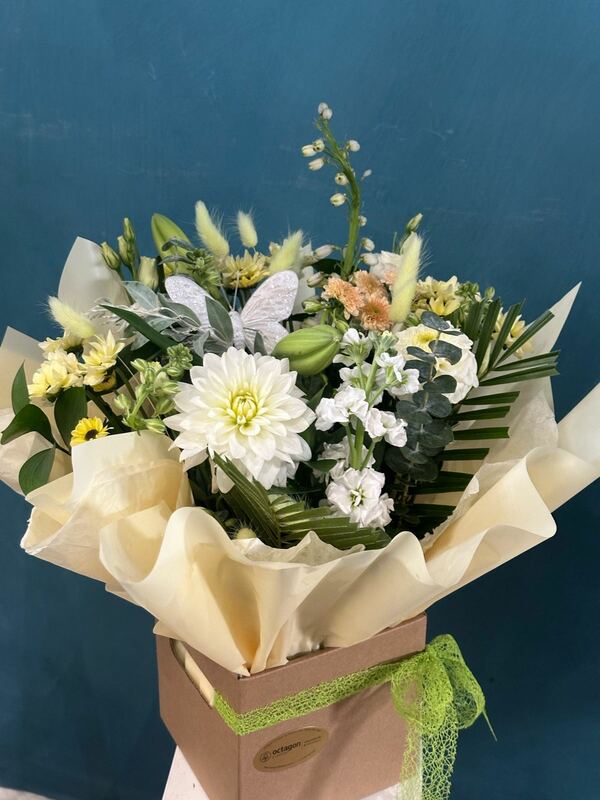 Flowers delivered to customer